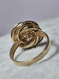 Inel Damă Floare din Aur 14K – Design Elegant și Rafinat