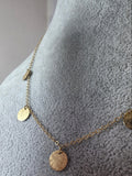 Lănțișor din aur galben 14K cu bănuți decorativi – 2,58 g