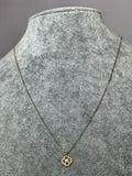 Lănțișor subțire din aur galben 14K cu pandantiv floare și piatră, 1,40 g