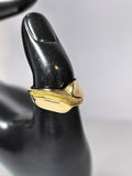 Inel bărbătesc lat din aur galben 18K, model geometric, mărimea 56–57, 5,55 g