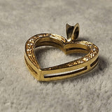Pandantiv in forma de inima cu pietre 18K, 2.14 Grame